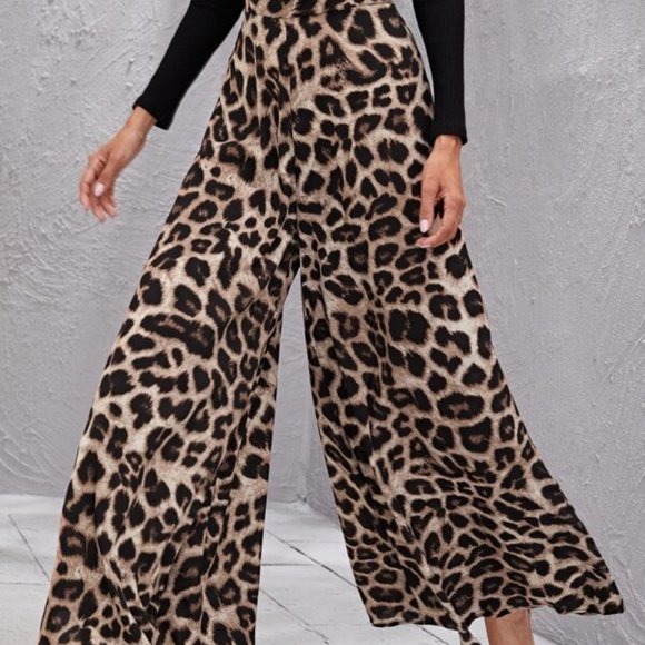 Contemporary Wide Legged Animal Print Pants - Picture 5 of 13